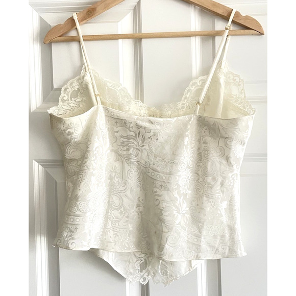 Vtg Victorias Secret Camisole Size Medium Satiny Lace Button Lingerie Top Cami - Picture 3 of 4